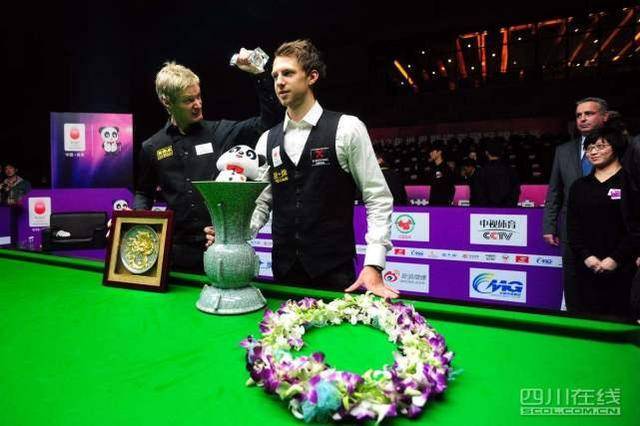 卢尼在对阵 卢尼在对阵