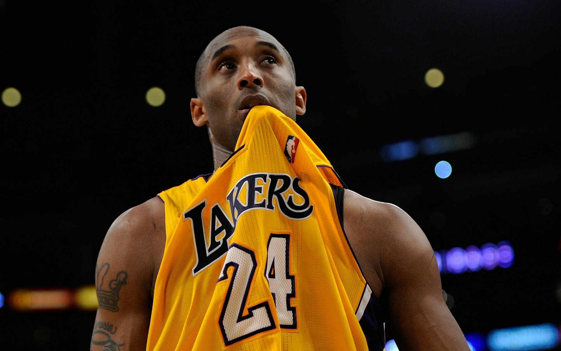 只是表层表 只是表层表