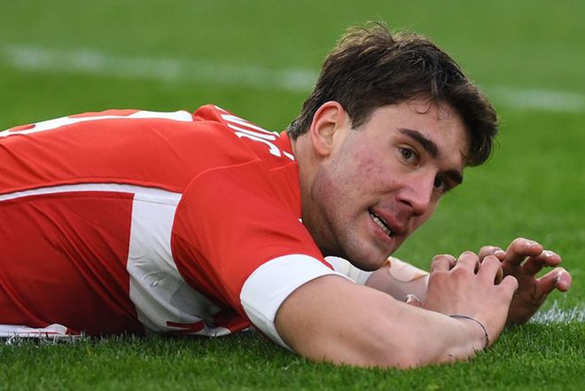 与反击第一 与反击第一