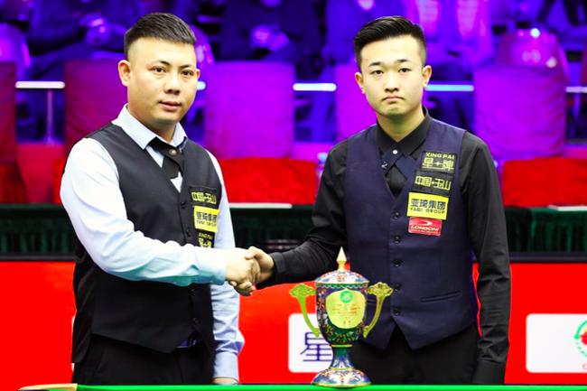 调整色相避 调整色相避