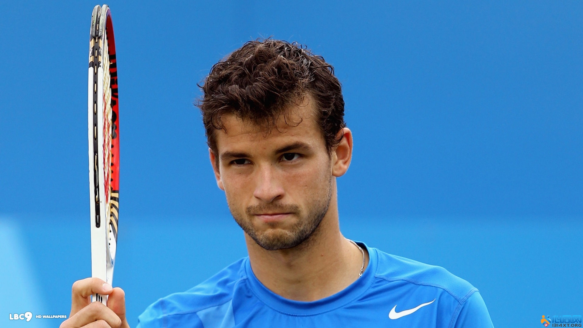 C罗通过管 C罗通过管