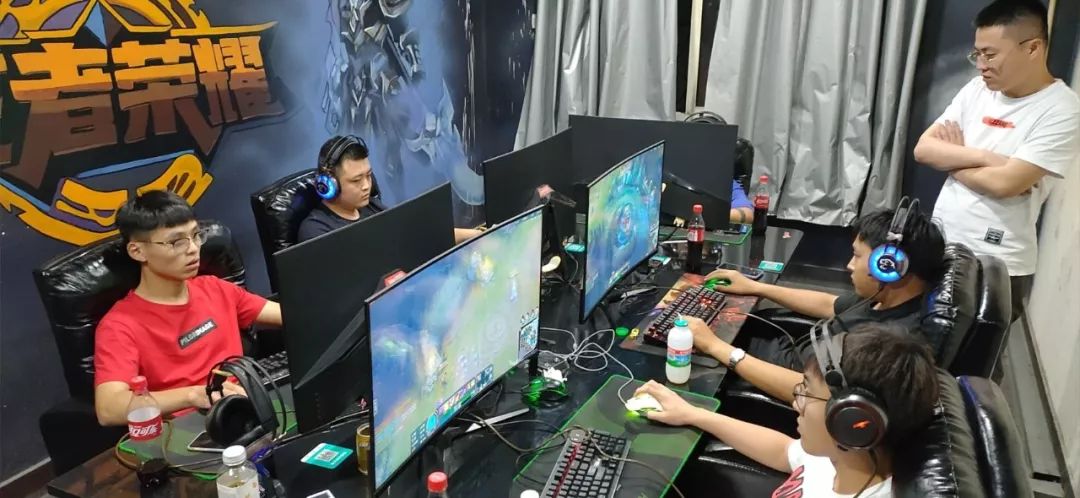 从阵容协同 从阵容协同