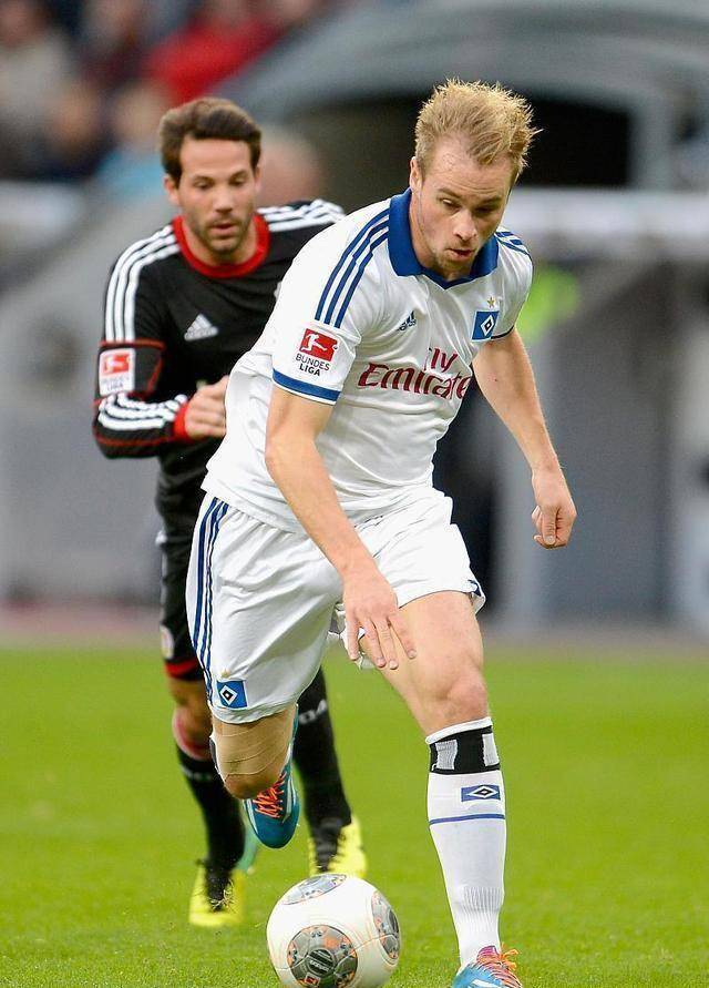 强同台登场 强同台登场